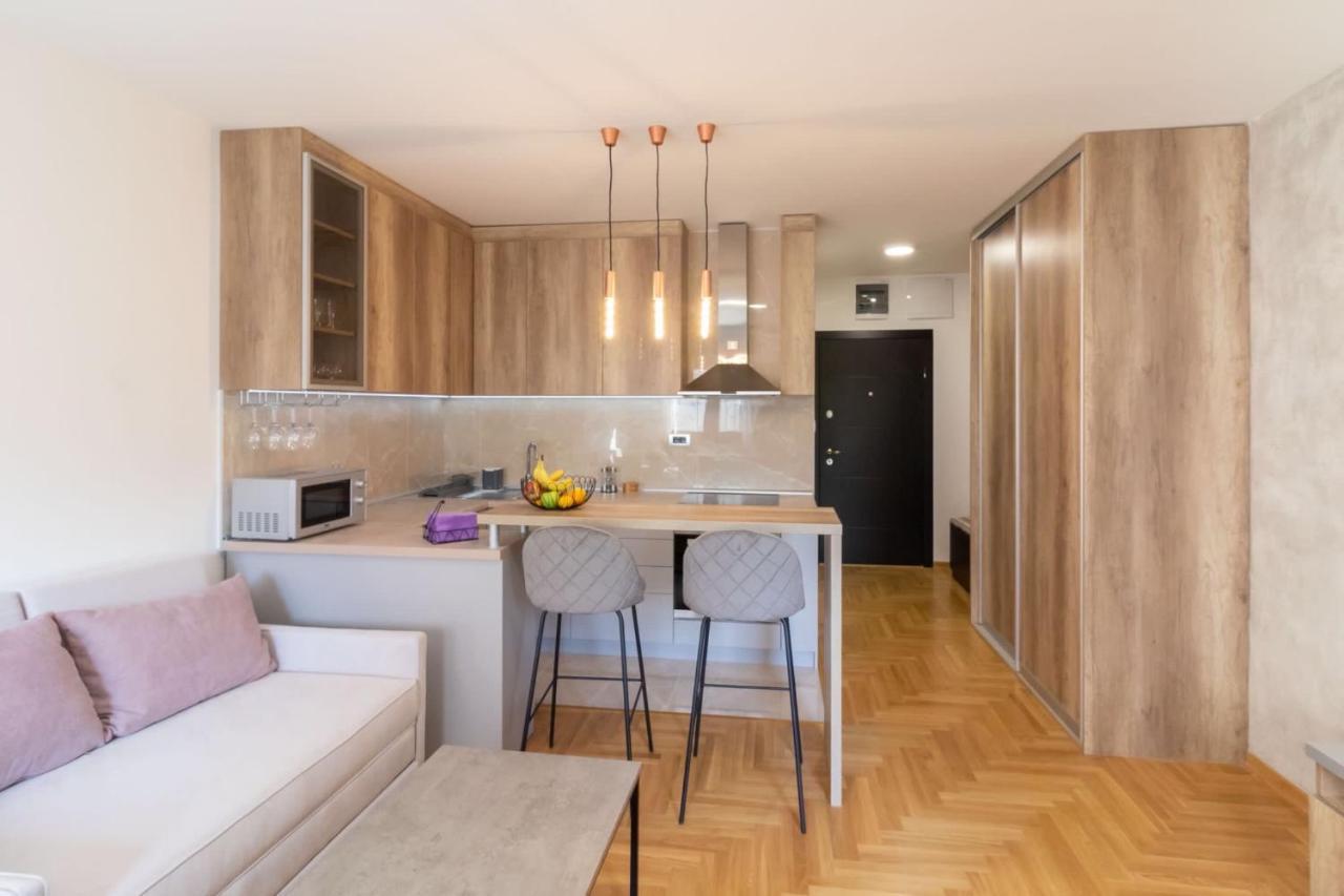 Apartment Bohemia Belgrad Exteriör bild